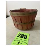 Basket with handle