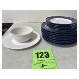 Dinner plates, sandwich, plates, and bowl