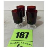 4 pieces of ruby red