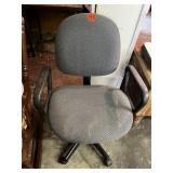 Swivel Armed Office Chair