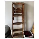 5 Foot Wood Step Ladder