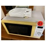 Magic Chef Microwave