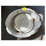 (2) Enamel Pans
