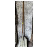 (1) Plastic Shovel