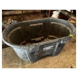 Rubbermaid 100 Gallon Water Tank
