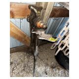 Leg Vise