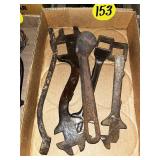 Primitive Wrenches