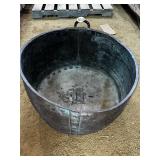 Large Copper Kettle (Missing Handle) Large Copper Kettle (Missing Handle)