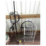 Wire & Metal Outdoor Decor. Wire & Metal Outdoor Decor.