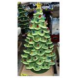 Ceramic Lighted Christmas Tree (Works) Ceramic Lighted Christmas Tree (Works)