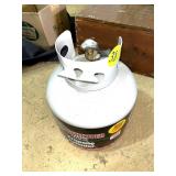 Propane Tank w/Fuel Propane Tank w/Fuel