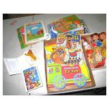 Wizard of Oz Tea Pot & Books