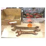 IHC Items, Wrenches, Box & Reflectors