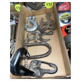 Chain Hooks & Cleves