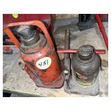 (2) Hydraulic Bottle Jacks