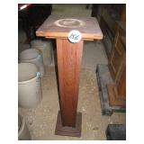 40 Inch Wood Pedestal