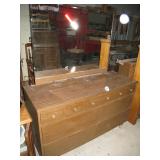 Krochler 6 Drawer Dresser w/Mirror