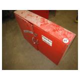 Snap-On Metal Shop Cabinet (34 Inches x 25 Inches)