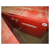 Snap-On Metal Shop Cabinet (34 Inches x 25 Inches)