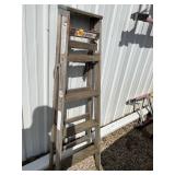 5 Foot Wood Step Ladder