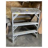 Aluminum Sawhorse (Does NOT Fold)