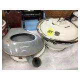 Bread Bowl, Lid & (2) Bed Pans