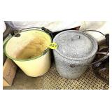 Enamel Bucket & Chamber Pot