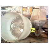 (2) Dusk To Dawn Lights