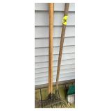 Leaf & Garden Rakes