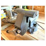 Craftsman 6 Inch Bench Vise