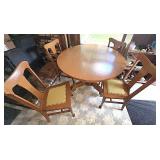 48 Inch Round Oak Pedestal Table w/5 Leaves & 4...