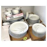 Mikasa Tahiti Pattern Dinnerware (Set for 12)