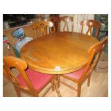 Dining Room Table w/6 Chairs
