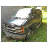2001 Chevy 1500 Express Van w/Waldoch...