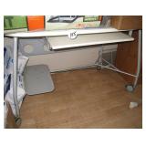Table w/Rollers