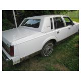 1989 White Lincoln Town Car (108,790 Miles)...