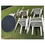 Plastic Patio Table & Plastic Lawn Chairs