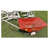 Radio Vintage Lawn Cart