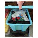 (2) Totes Material