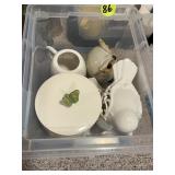 Tote w/Canister, Birds & Owl