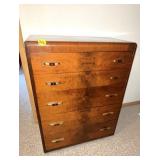 (5) Drawer Dresser