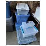 Various Size Totes w/Lids