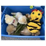 Tote w/Stuffed Animals