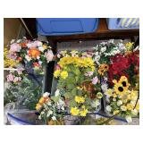 (3) Totes w/Flowers & Vases