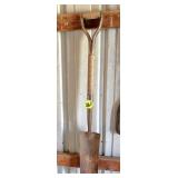 Tiling Shovel
