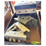 Sawhorse Brackets