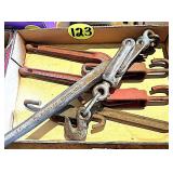 Chain Binders