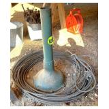 Cable w/Hooks & Jack Stand