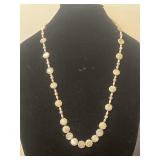 Vintage White Flower Design Necklace