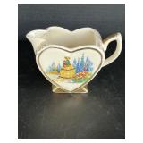 Vintage Tunstall England Heart Form Creamer